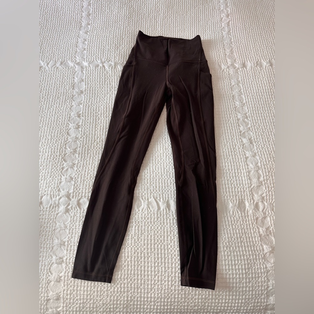 Lululemon Align High-Rise Tight with Pockets 25”